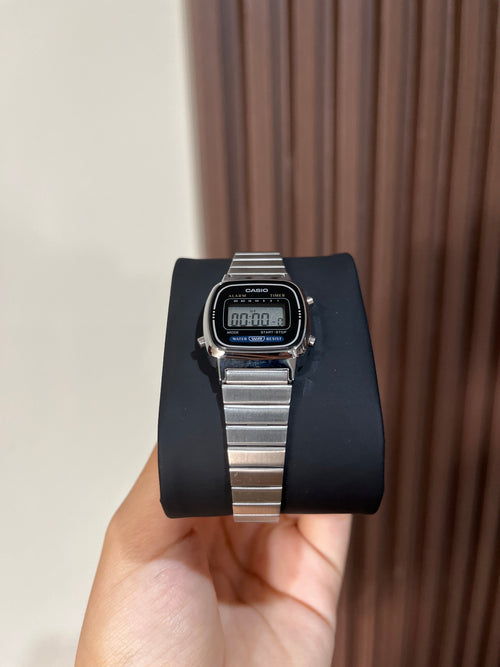 CASIO DAMA LA670