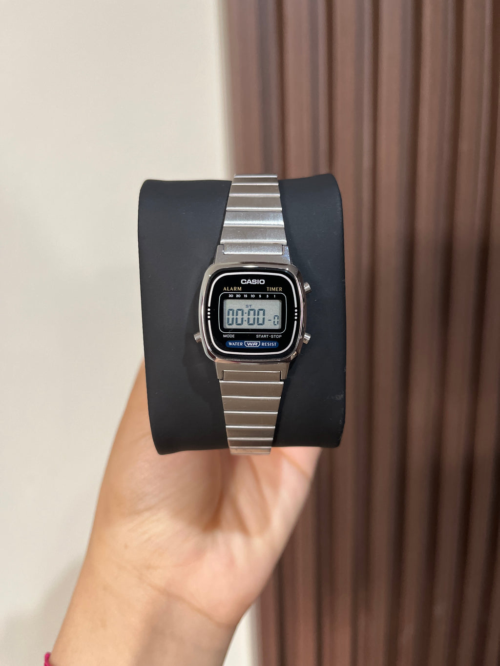 CASIO DAMA LA670