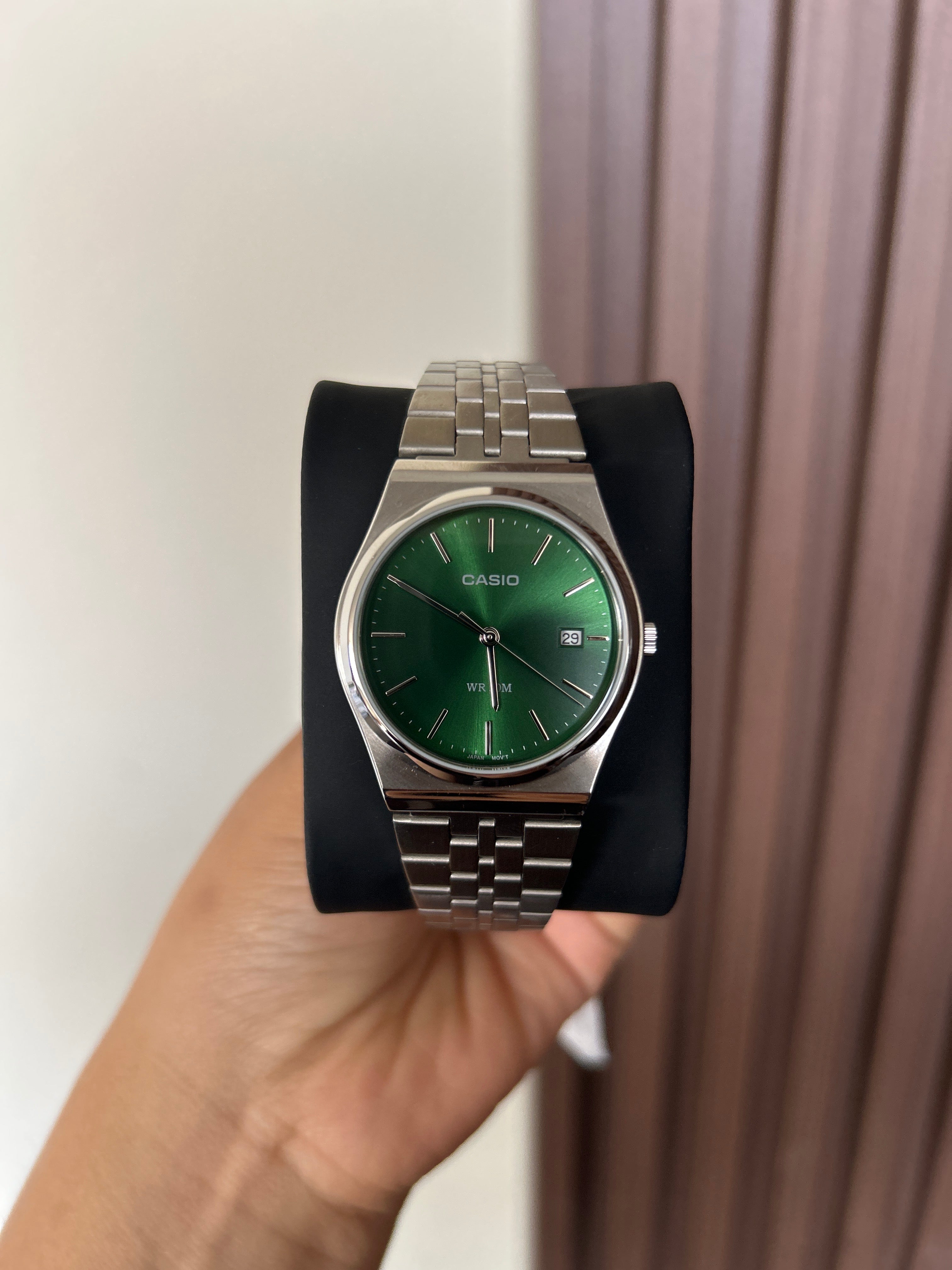 RELOJ CASIO HOMBRE 
B145D verde