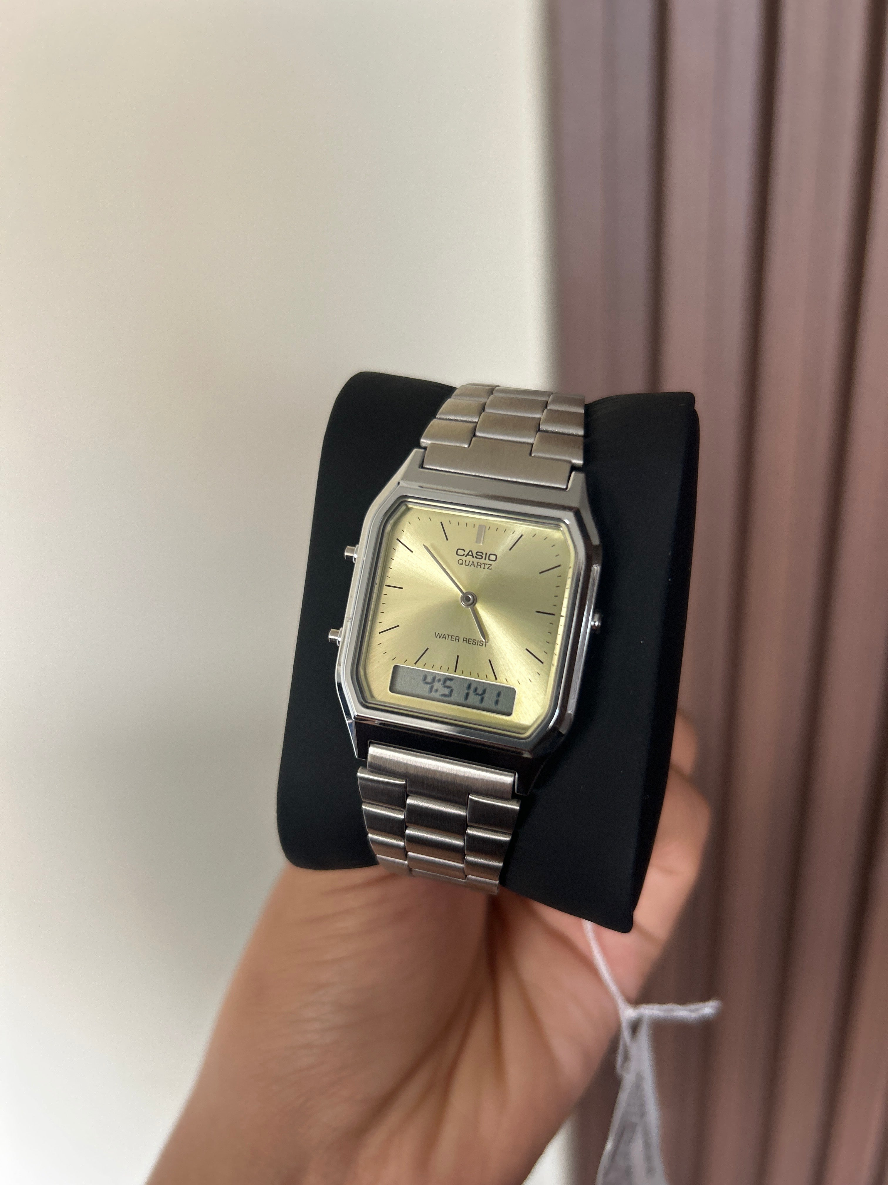 Casio analógico digital AQ-230 amarillo