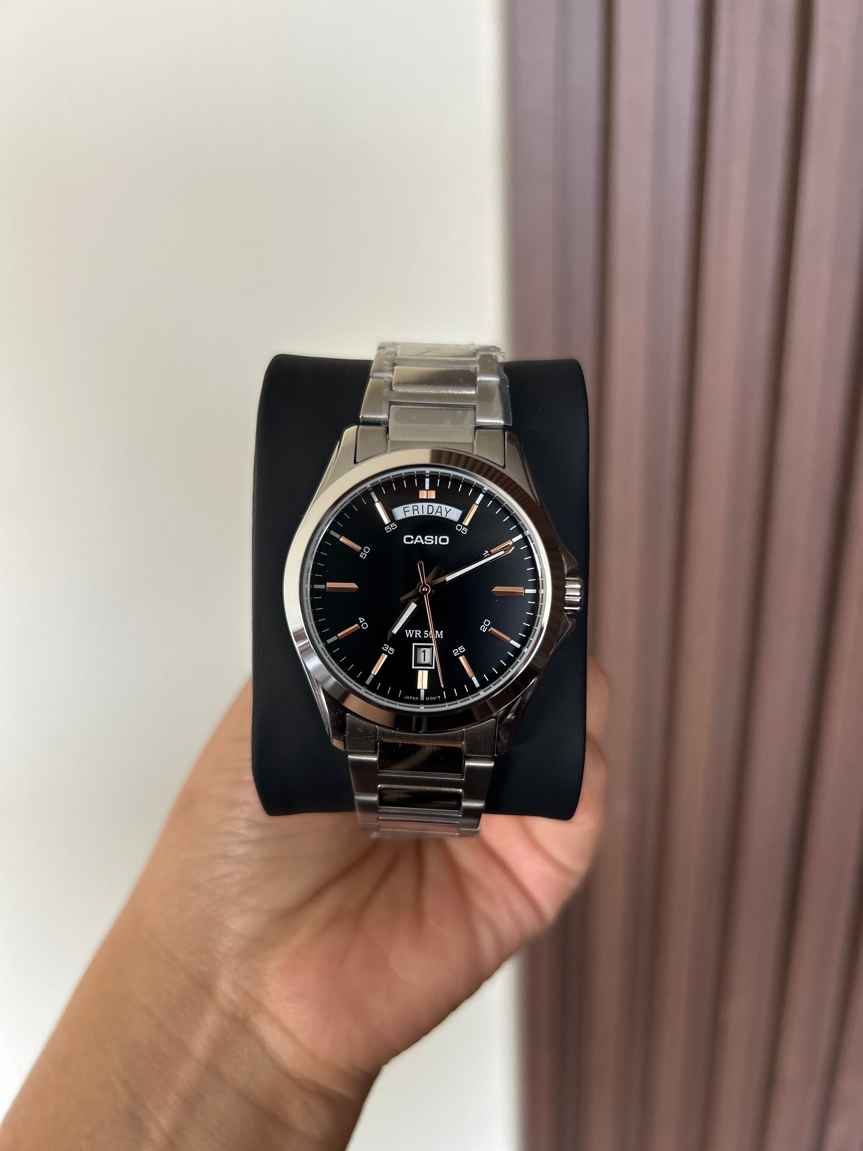 RELOJ CASIO HOMBRE 
MTP-1370D