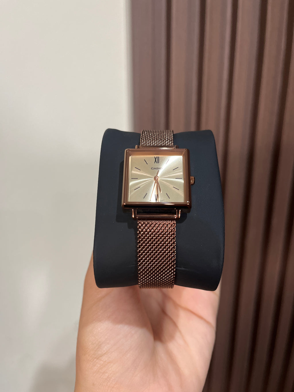 CASIO DAMA LTP-E155MR-9BDF