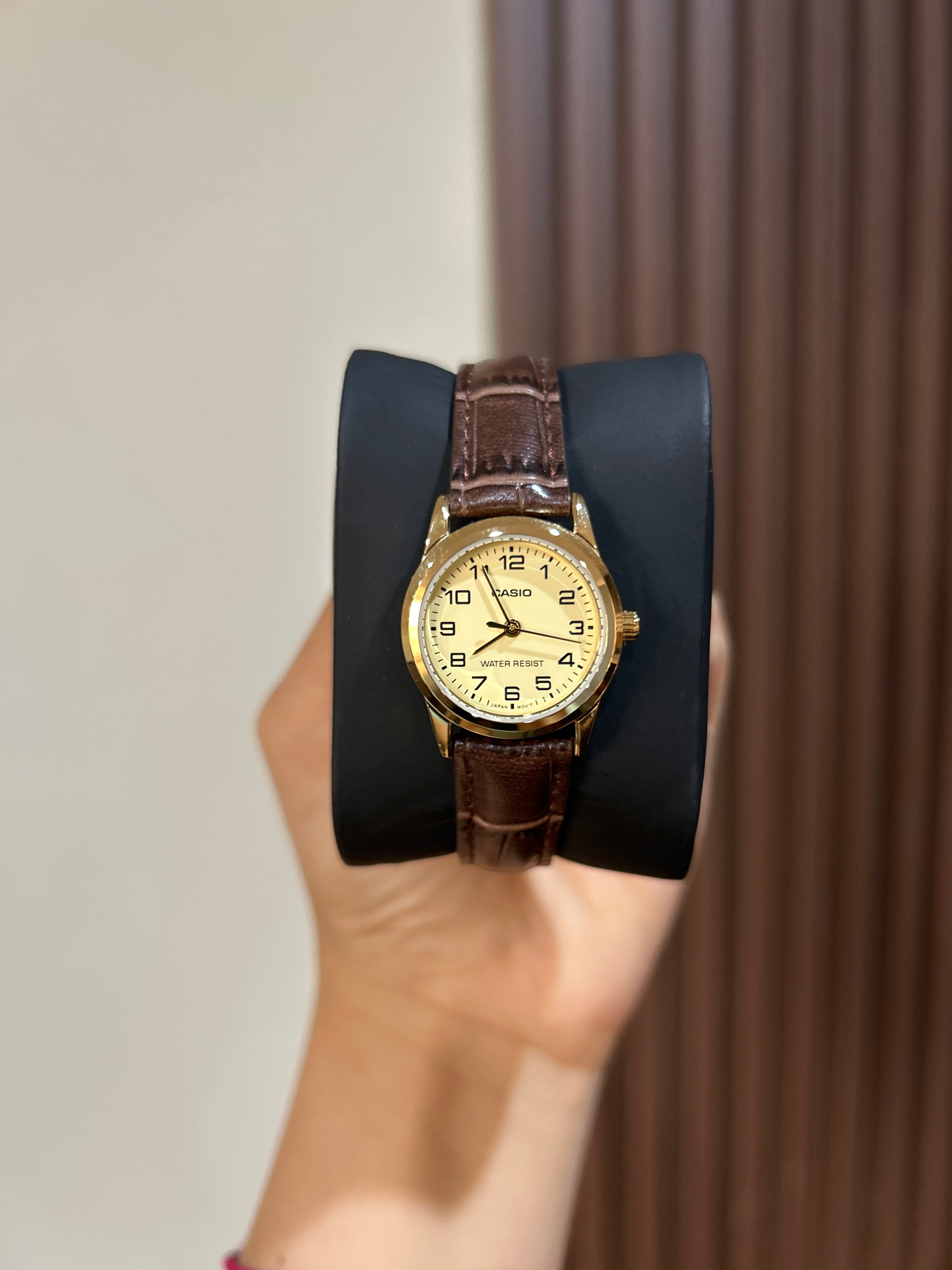 CASIO DAMA LTP-V001L