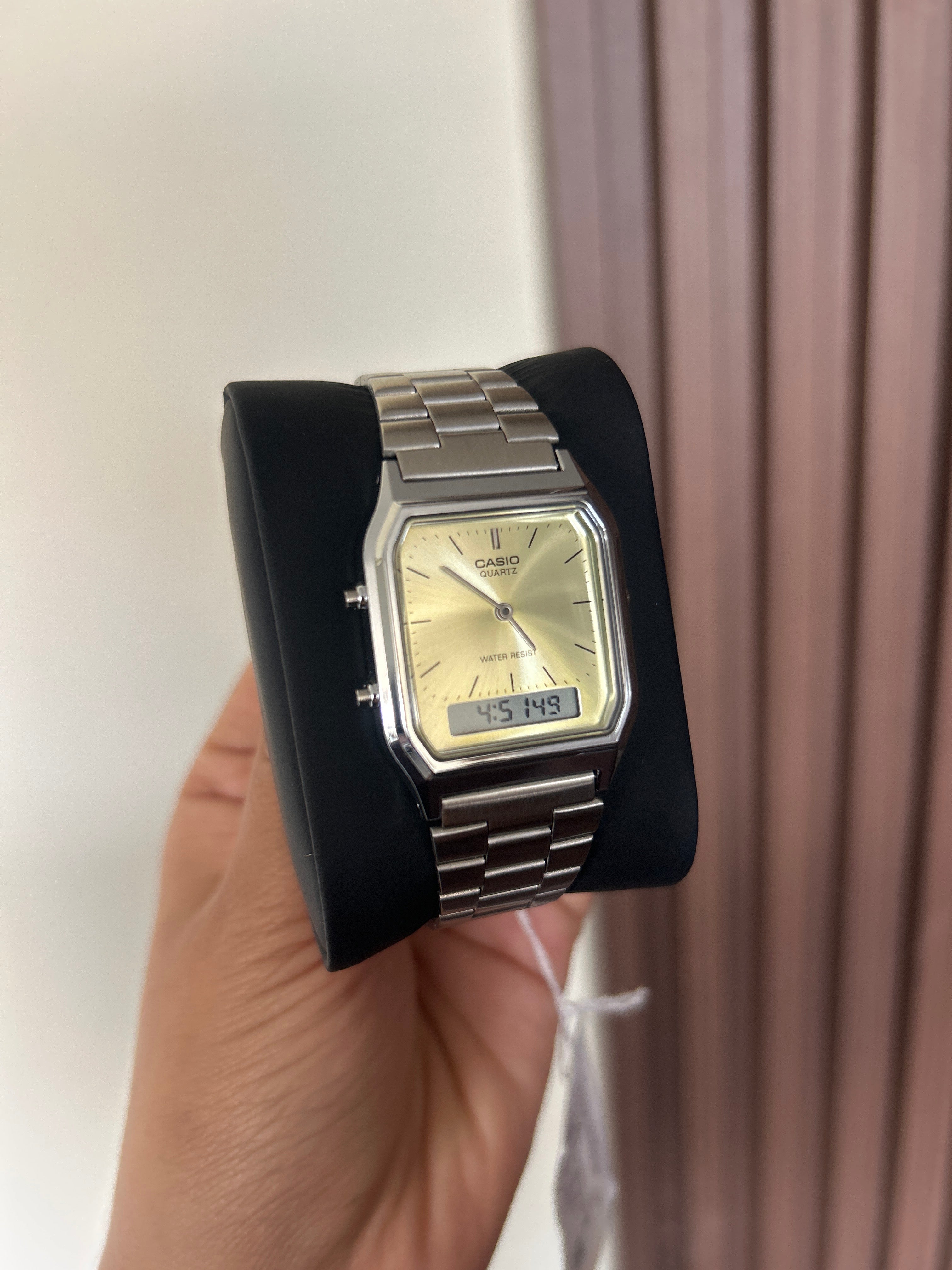 Casio analógico digital AQ-230 amarillo