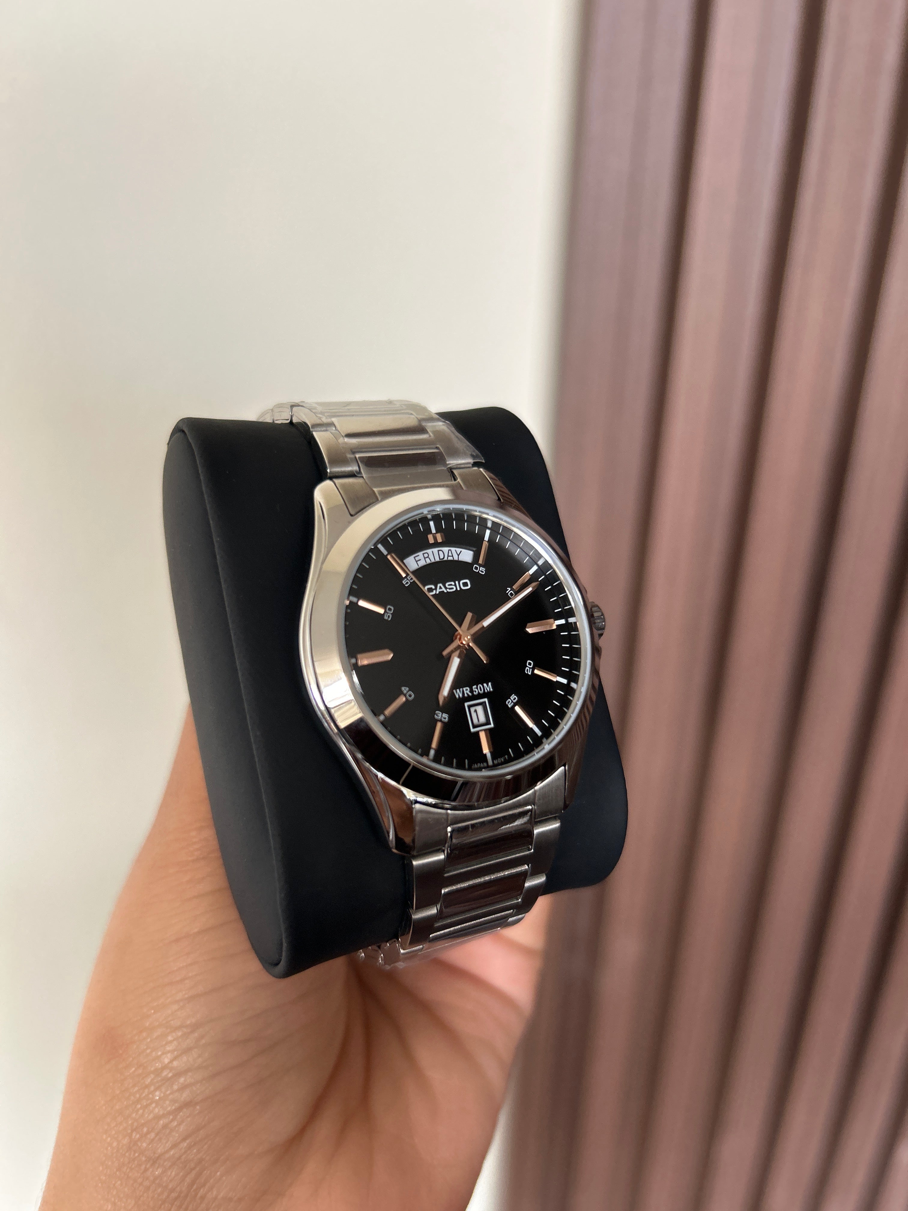 RELOJ CASIO HOMBRE 
MTP-1370D