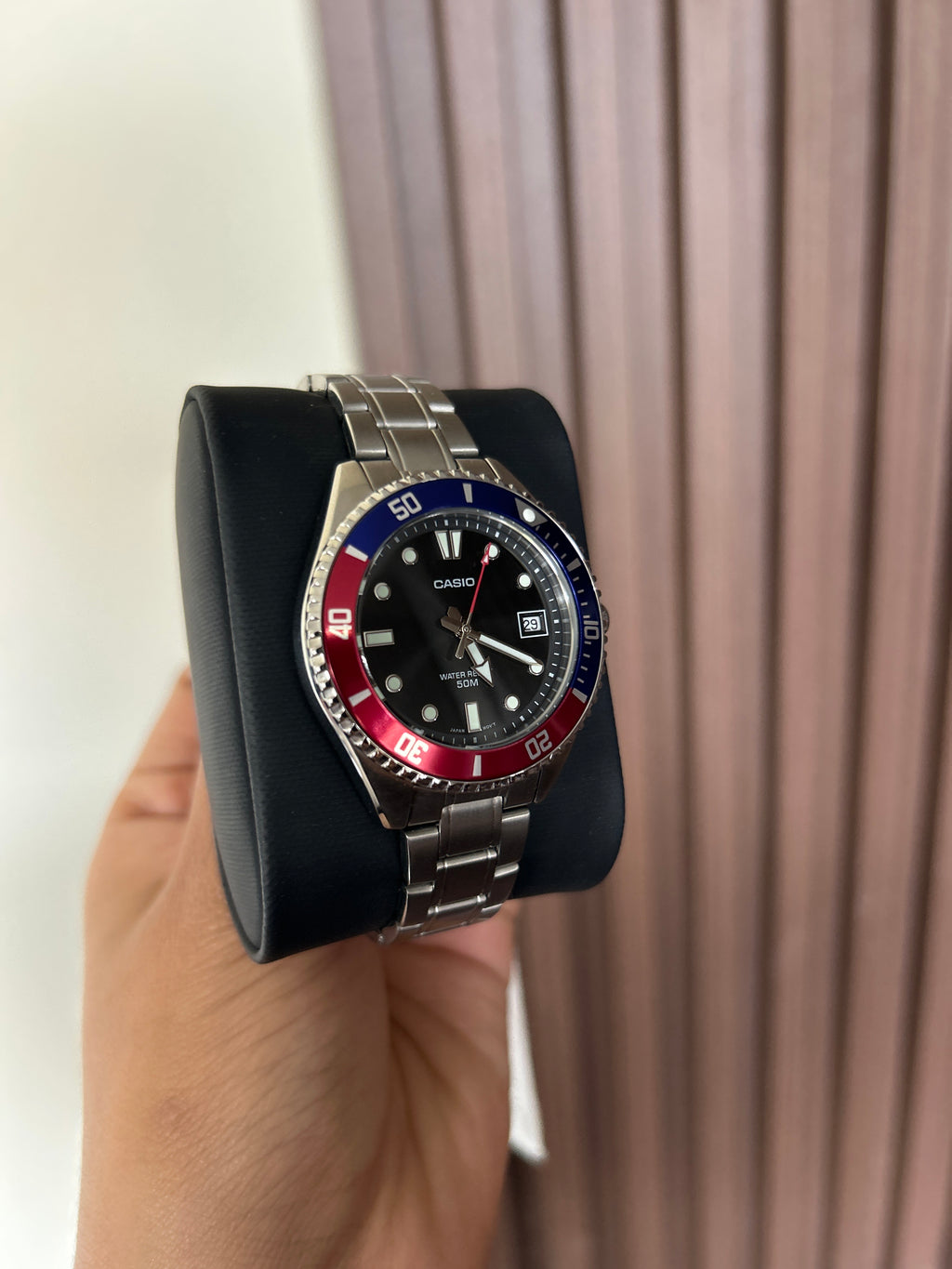 RELOJ CASIO HOMBRE 
MDV-10D