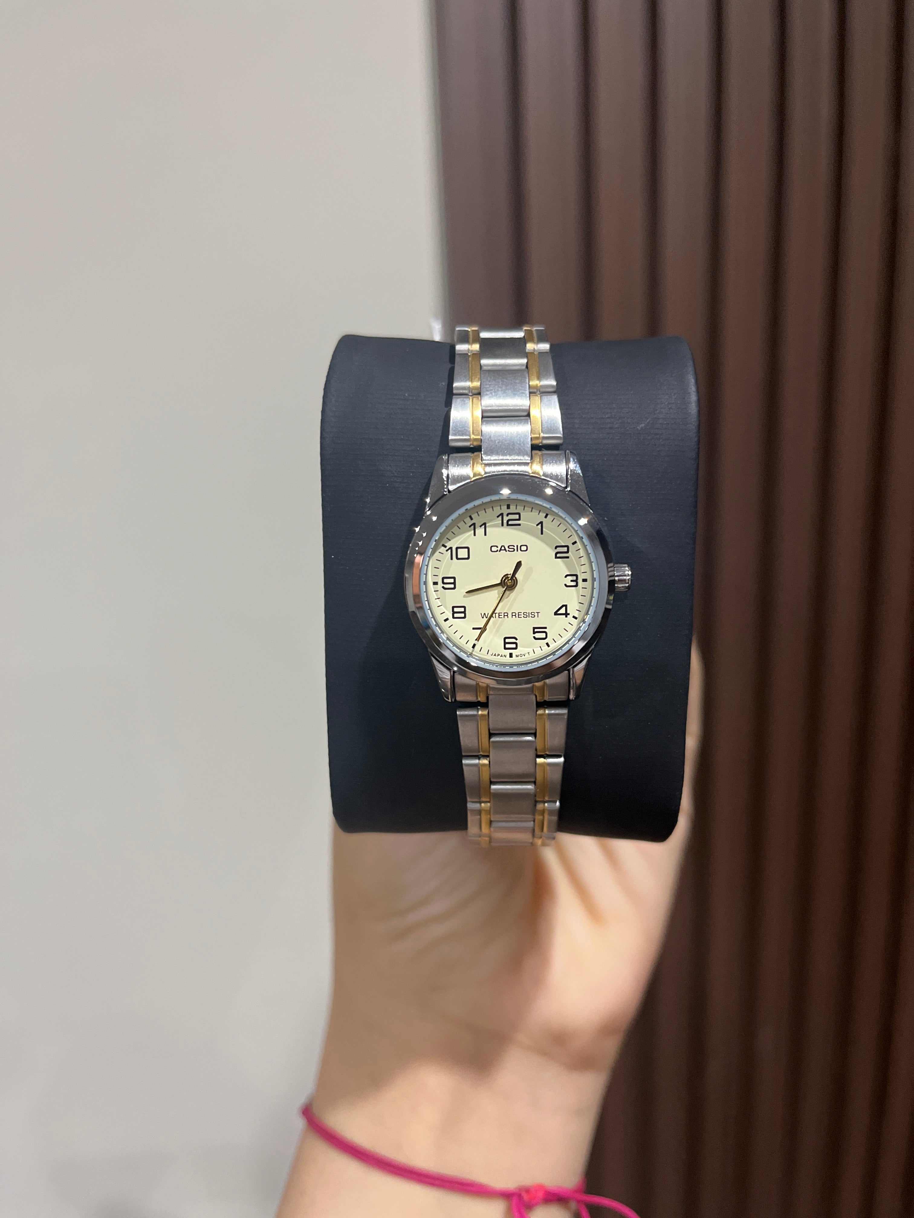 CASIO DAMA V001SG-9BUDF