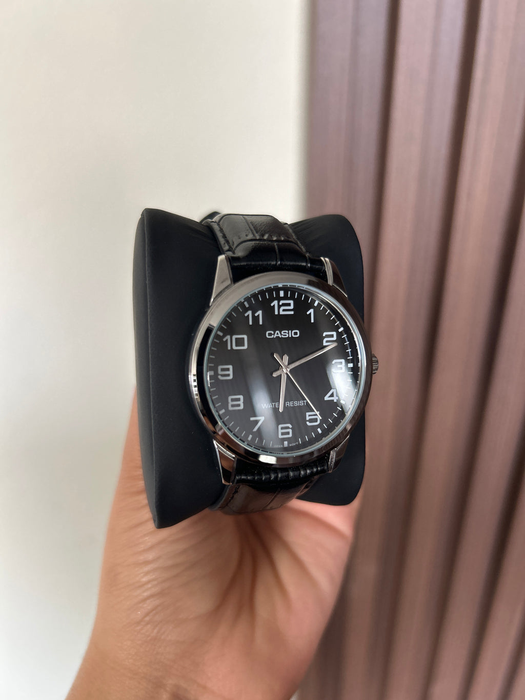 RELOJ CASIO HOMBRE 
MTP-V001L