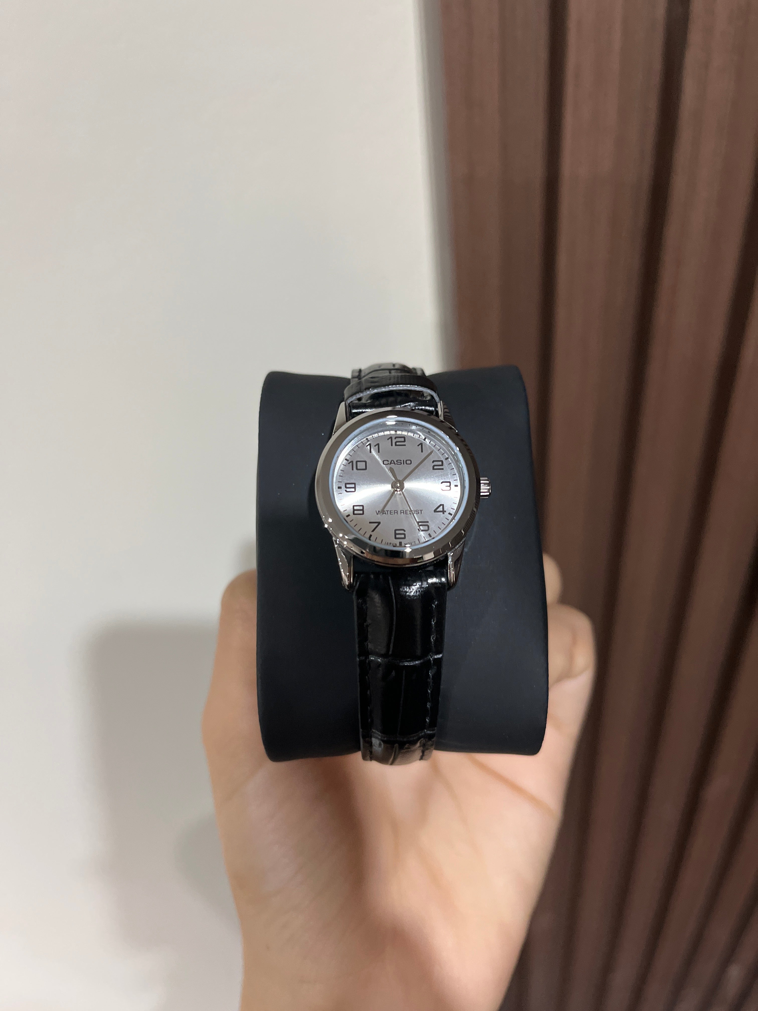 RELOJ DAMA LTP-V001L