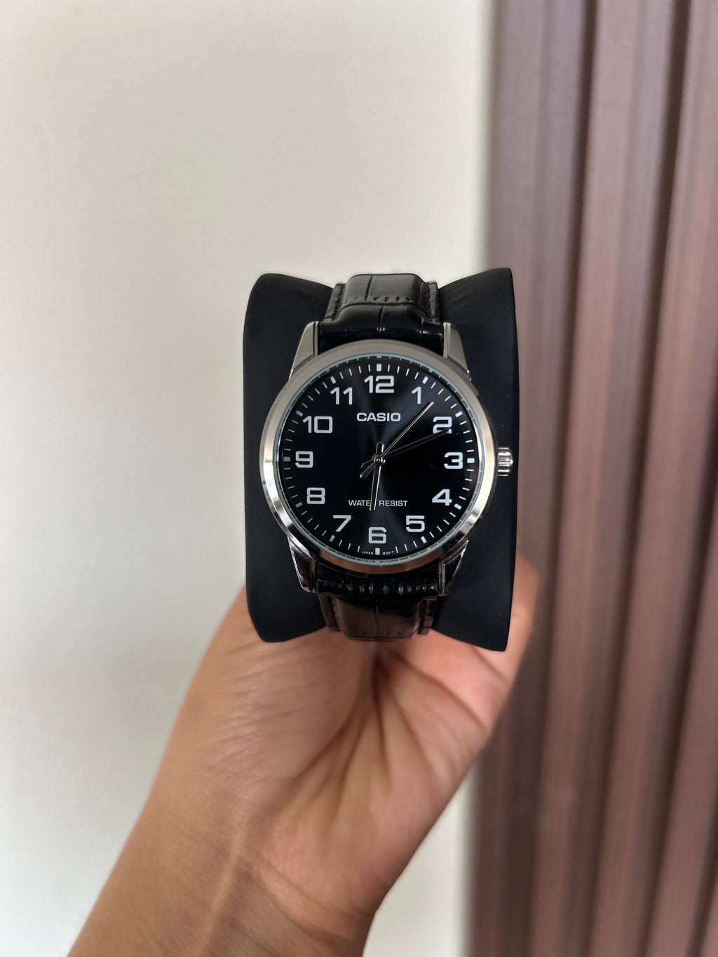 RELOJ CASIO HOMBRE 
MTP-V001L
