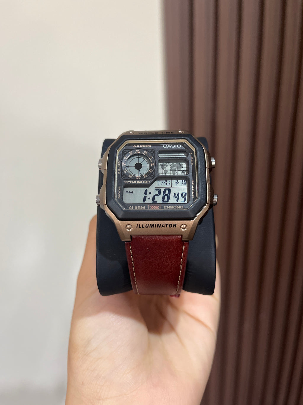 CASIO HOMBRE AE-1200WHL-5A