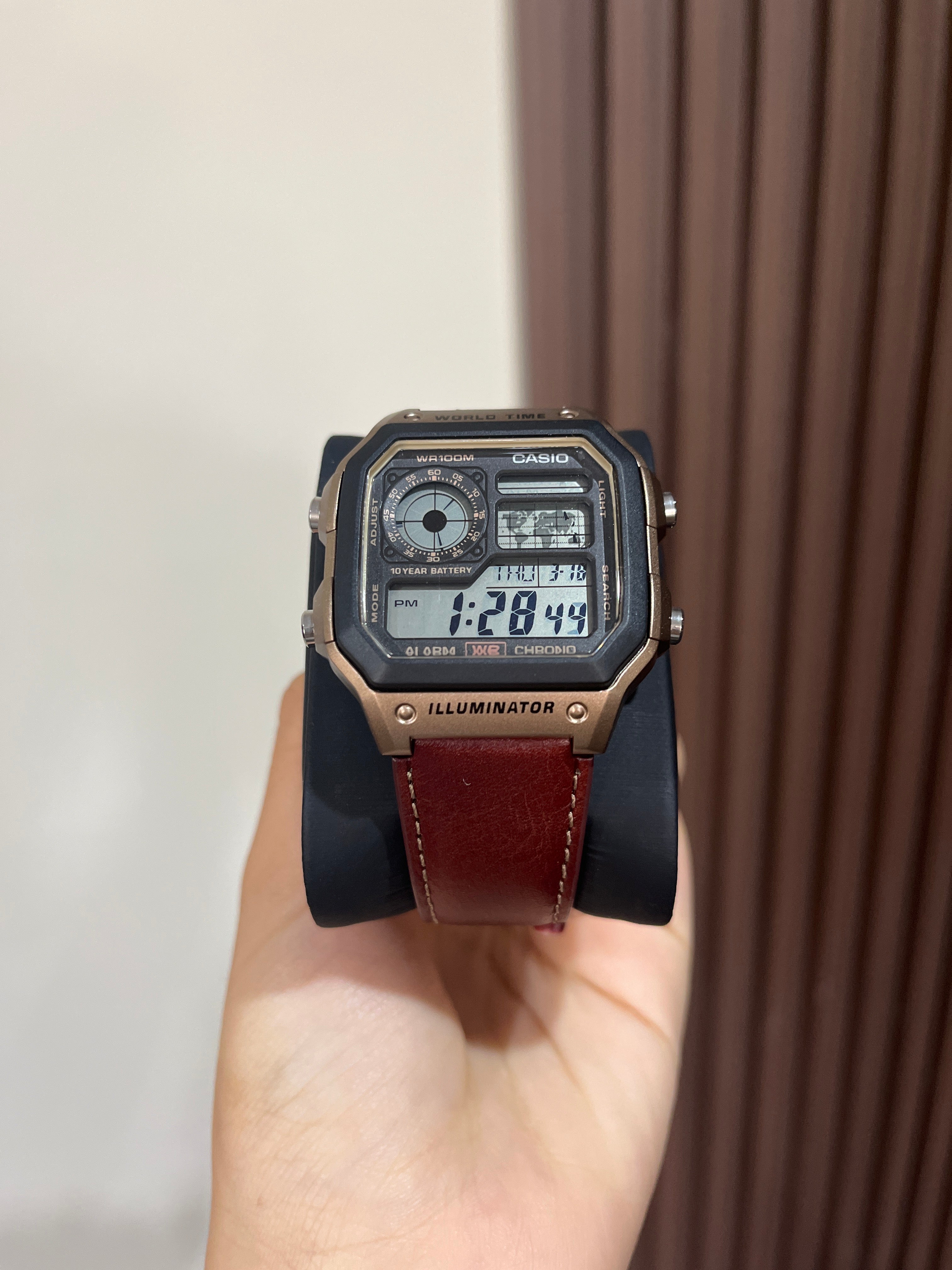 CASIO HOMBRE AE-1200WHL-5A