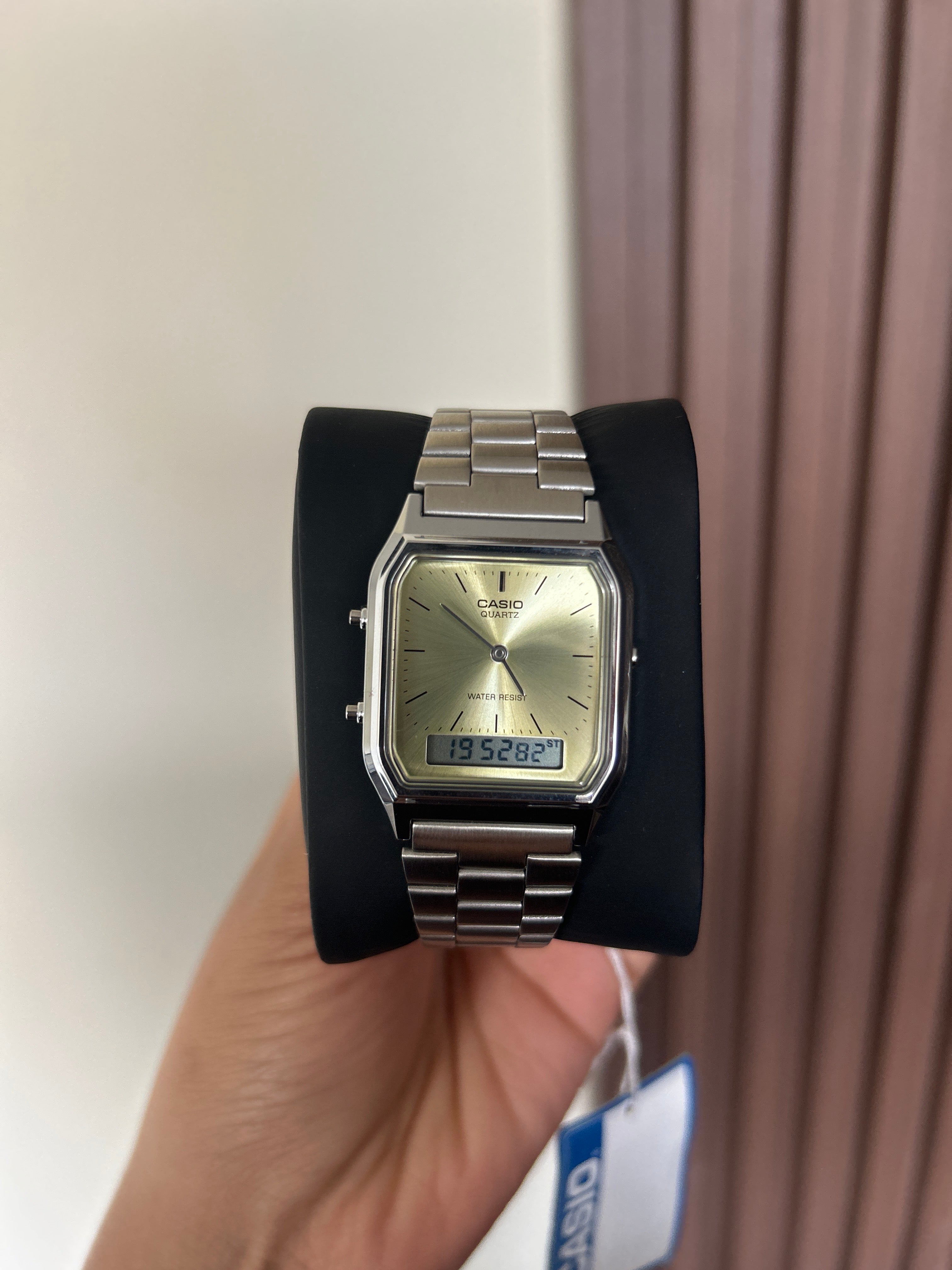 Casio analógico digital AQ-230 amarillo